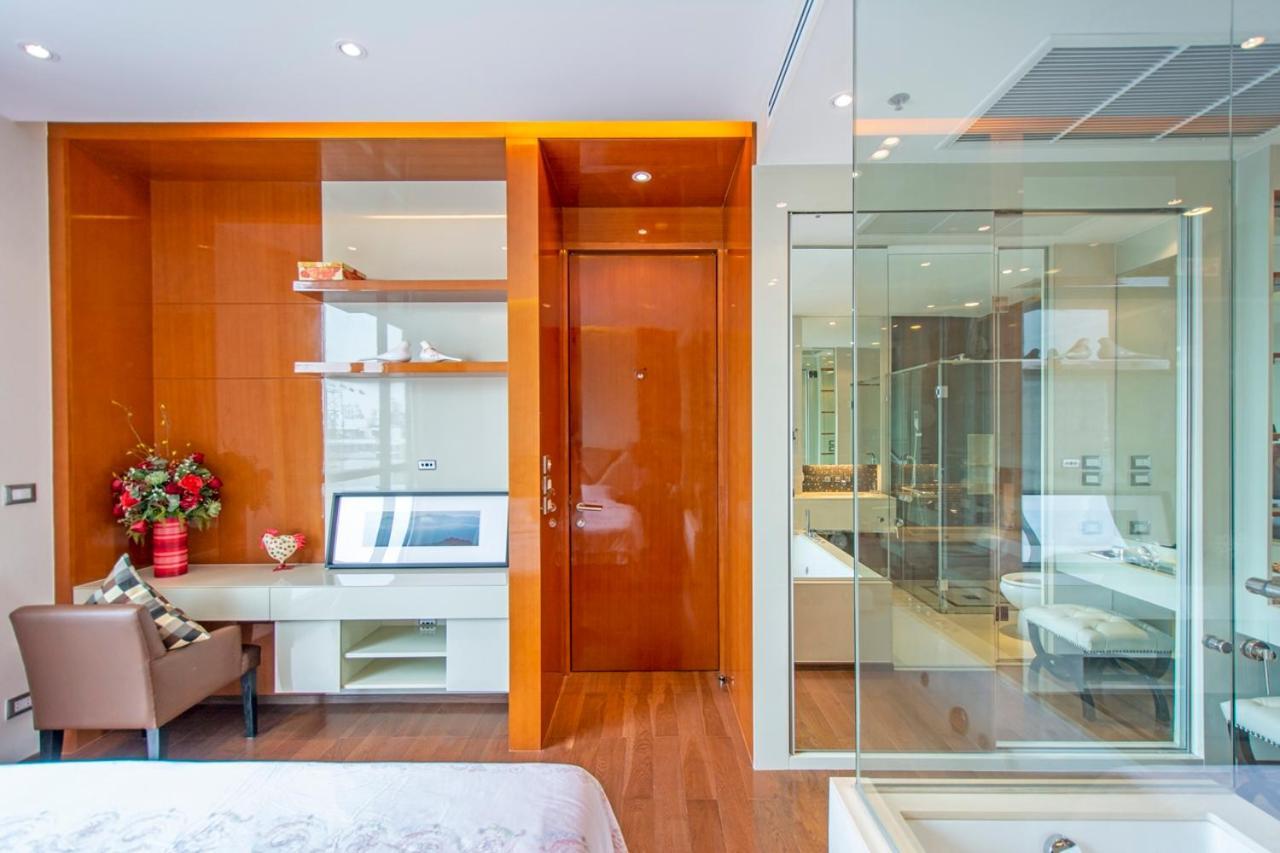 Luxury 1Bed 1Bath 300M Bts Phrom Phong, Emporium Emsphere Emquartier Bangkok Exteriör bild