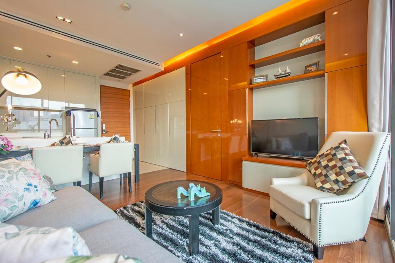 Luxury 1Bed 1Bath 300M Bts Phrom Phong, Emporium Emsphere Emquartier Bangkok Exteriör bild